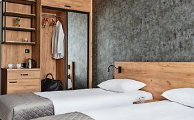 1891 Garni Hotel